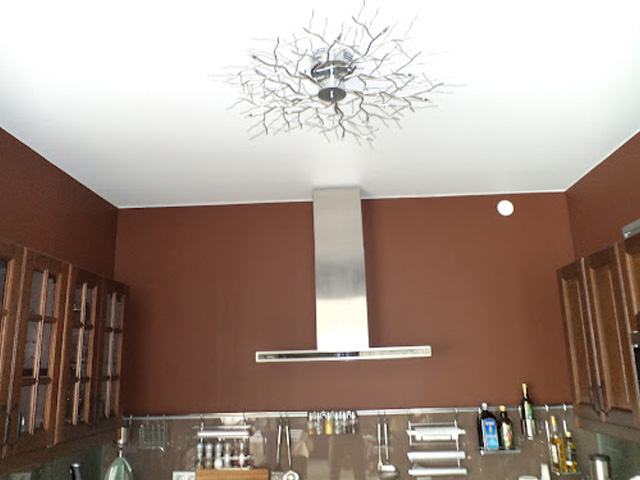 Белый сатиновый потолок